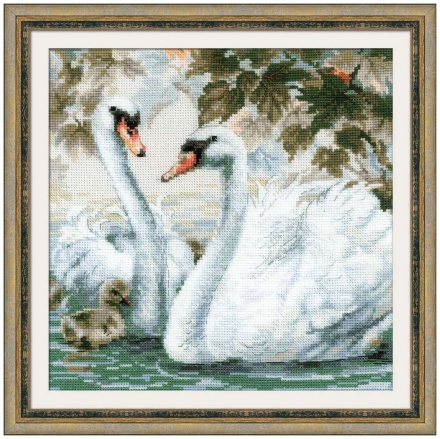 Набор для вышивания Риолис 1726 Белые лебеди, 25*25 см